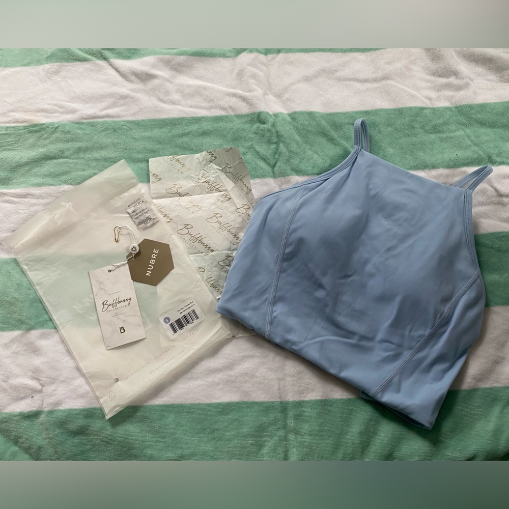 NWT sz small tuxedo blue ivy crop